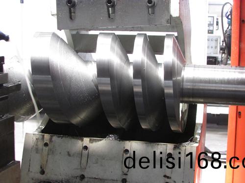 真空泵(beng)螺(luo)桿加工(gong)狀態(tai)圖1