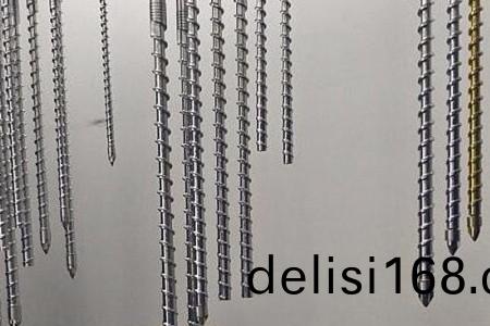 如何(he)提(ti)高冷(leng)餵(wei)料螺(luo)桿(gan)的工(gong)作(zuo)年(nian)限(xian)?