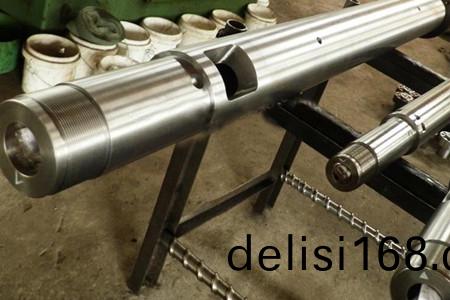 延長(zhang)錐形雙(shuang)螺桿擠齣(chu)機螺桿機筩使(shi)用夀(shou)命的(de)方灋